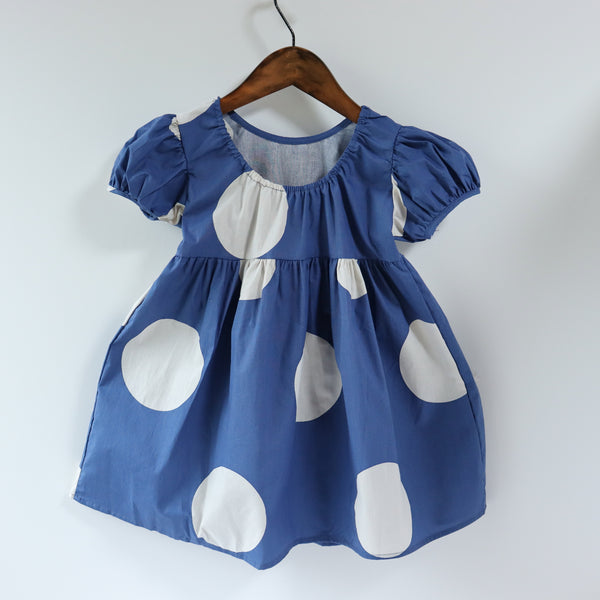 Polka Dots Dress / 水玉ワンピース