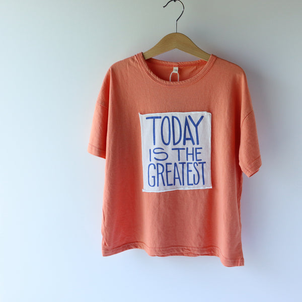 T-Shirts(today is the greatest) / Apricot (アプリコット）